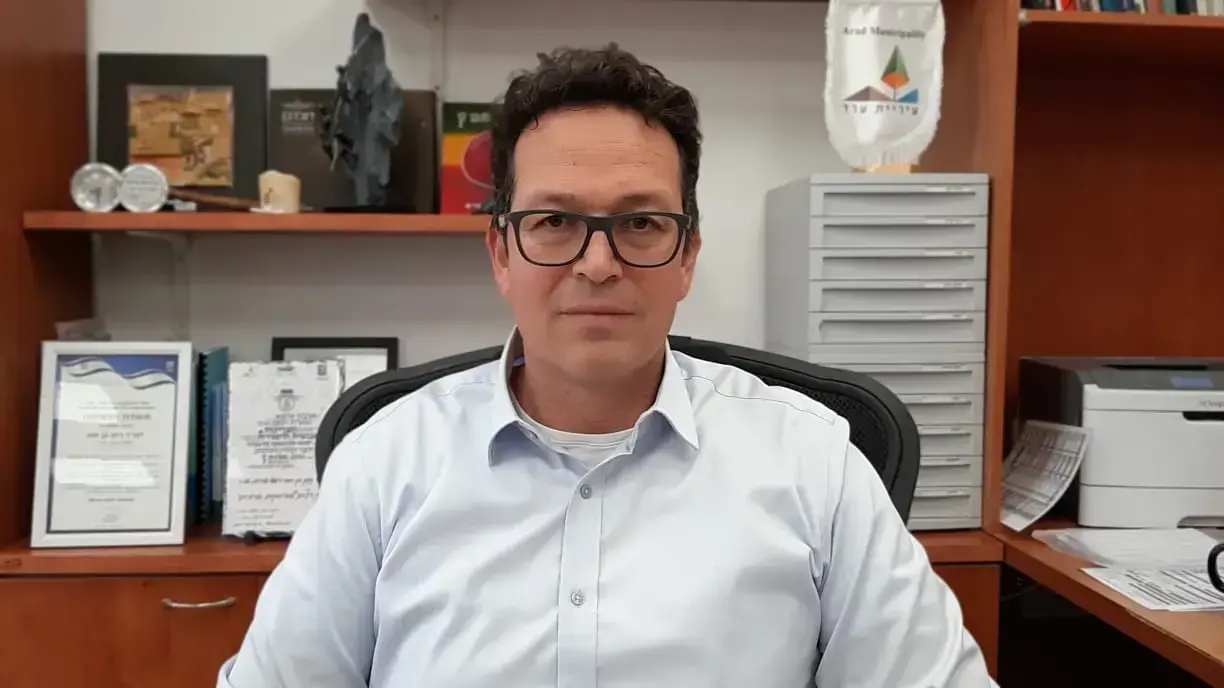 ניסן בן חמו, ראש עיריית ערד, 8 בדצמבר 2020 ניסן בן חמו, ראש עיריית ערד, 8 בדצמבר 2020