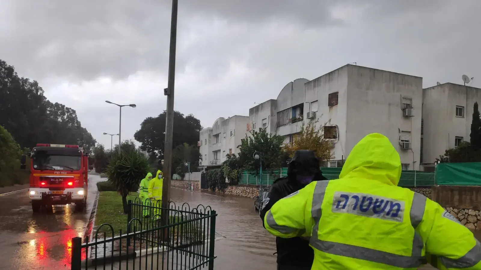 הצפות בפרדס חנה 16 בדצמבר 2020 הצפות בפרדס חנה 16 בדצמבר 2020