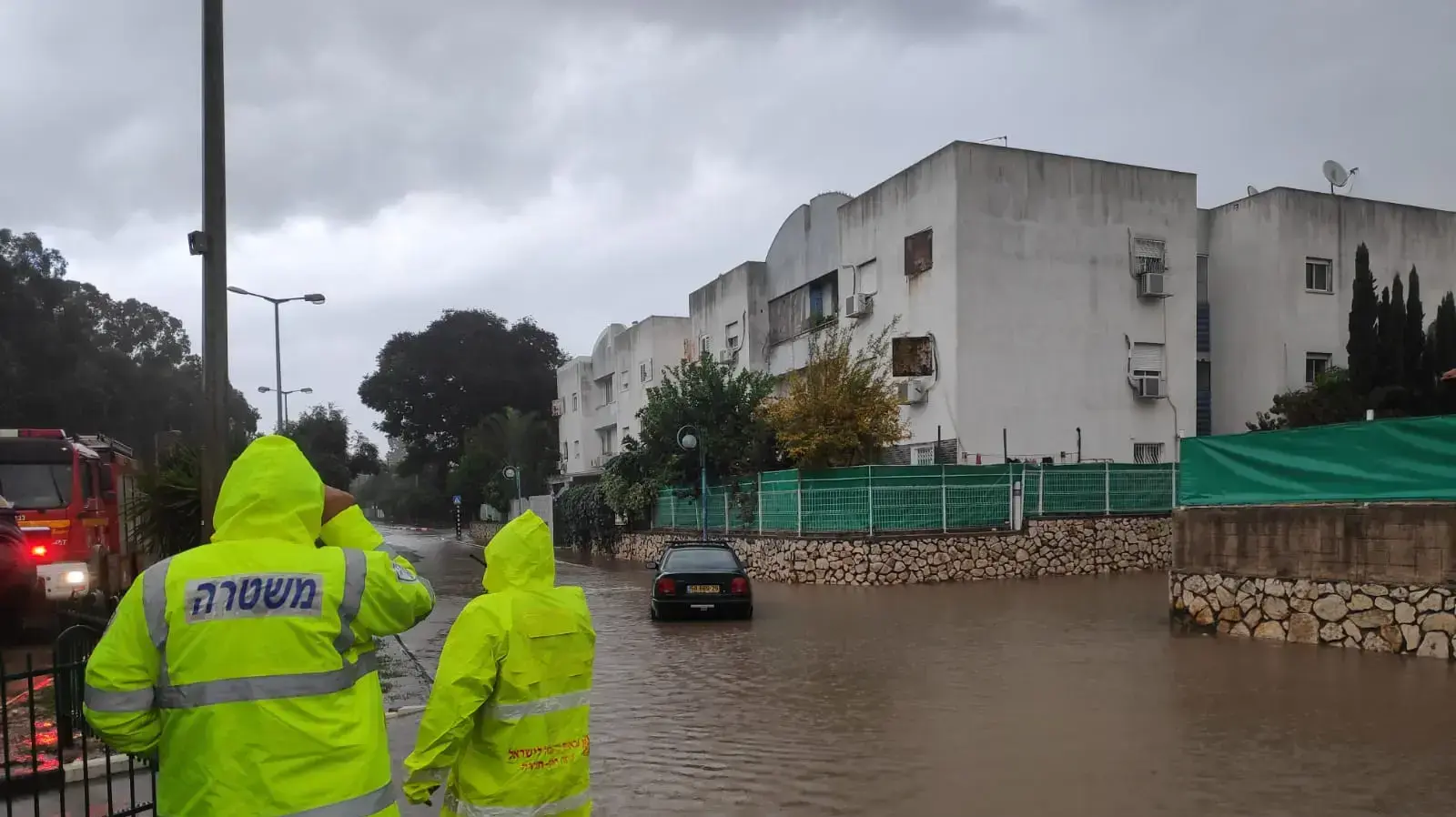 הצפות בפרדס חנה 16 בדצמבר 2020 הצפות בפרדס חנה 16 בדצמבר 2020