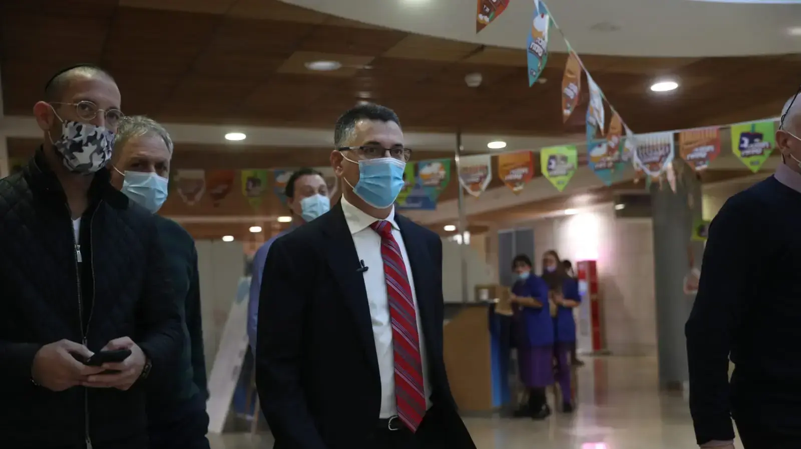 הצהרה לתקשורת | גדעון סער בסיום ביקורו בבית החולים הדסה עין כרם, ירושלים 16 בדצמבר 2020 הצהרה לתקשורת | גדעון סער בסיום ביקורו בבית החולים הדסה עין כרם, ירושלים 16 בדצמבר 2020
