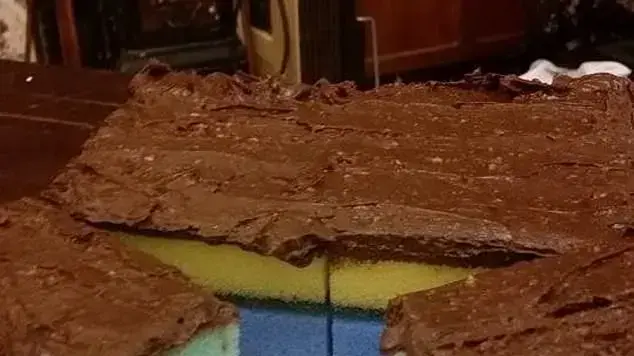גברים עם בדיחות גרועות לנשים שלהן גברים עם בדיחות גרועות לנשים שלהן