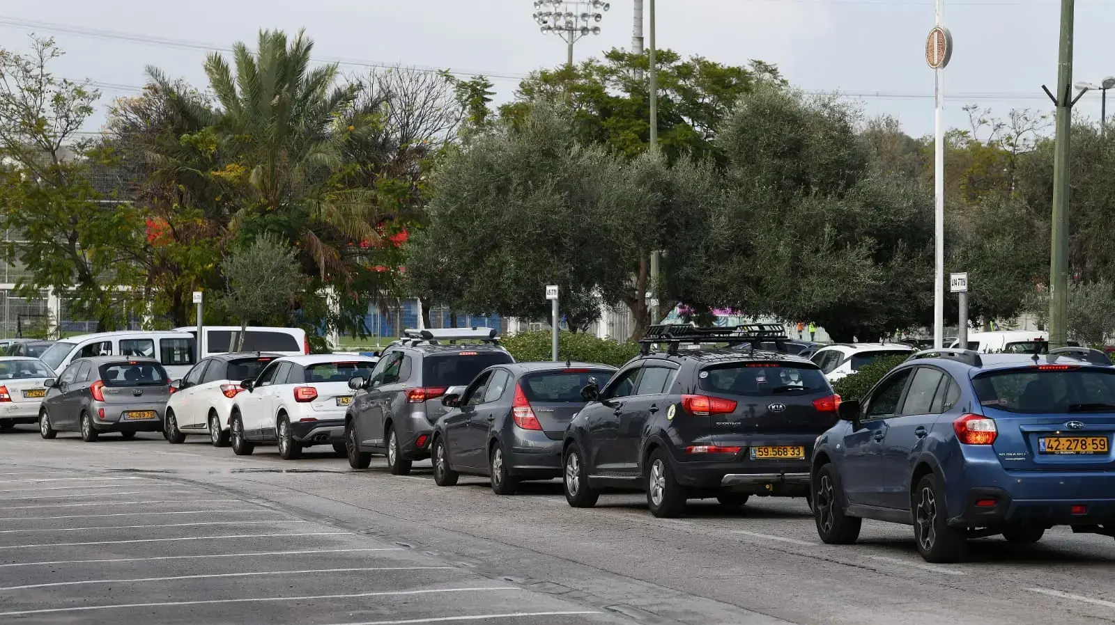 עומסים בסמוך למתחם היבדק וסע ברמת גן 16 בדצמבר 2020 עומסים בסמוך למתחם היבדק וסע ברמת גן 16 בדצמבר 2020