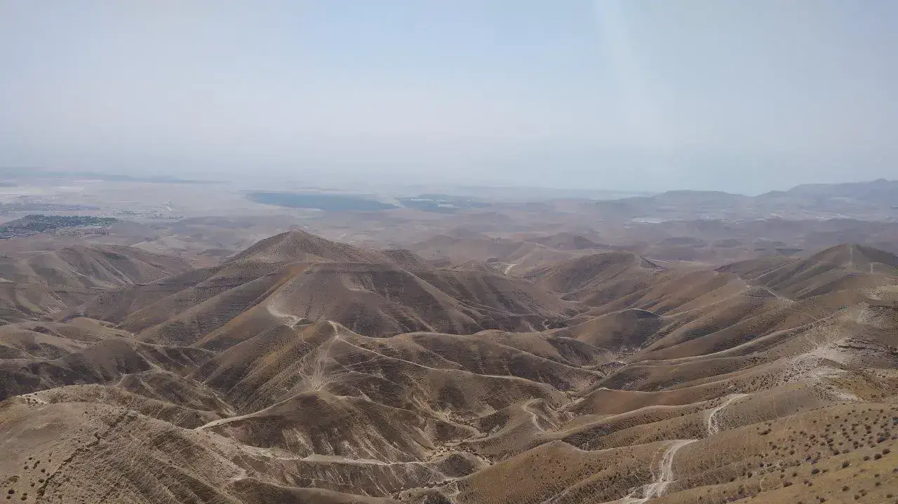 מצפור מרפסת ים המלח במצפה יריחו