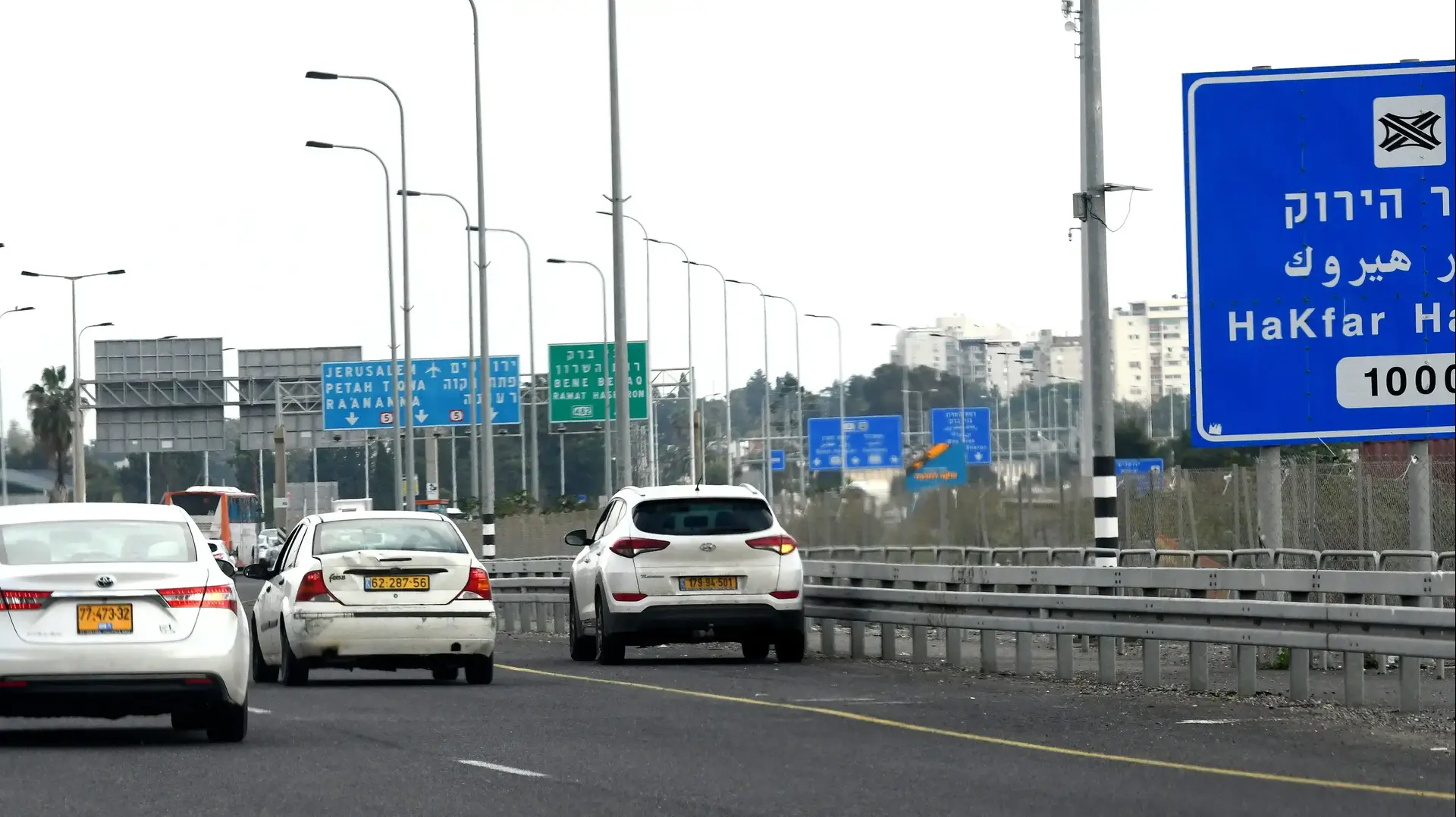 נתיב תחבורה ציבורית ברחוב ששת הימים, גבול רמת גן בני ברק 17 בדצמבר 2020 נתיב תחבורה ציבורית ברחוב ששת הימים, גבול רמת גן בני ברק 17 בדצמבר 2020