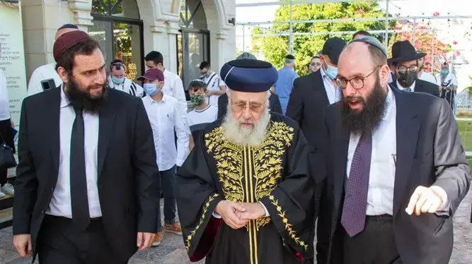 הראשון לציון הרב יצחק יוסף בביקור בדובאי הראשון לציון הרב יצחק יוסף בביקור בדובאי