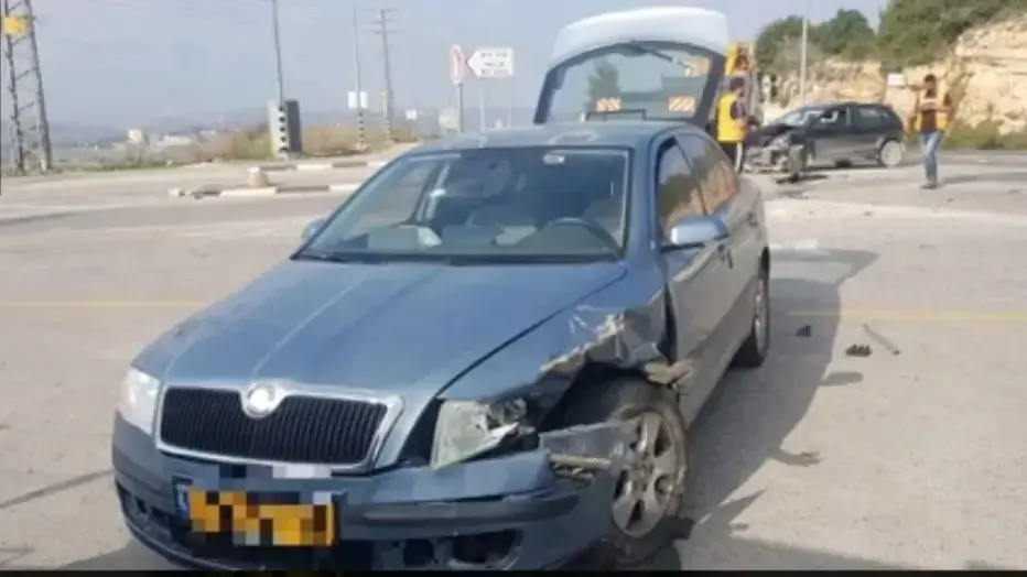 במהלך פעילות שב"כ לתיחקור חשוד בצומת ביר זית, התרחשה תאונה בין רכב פלסטיני לרכב ישראלי של תושב האזור בצומת, הרכב הישראלי עף כתוצאה מהתאונה לכיוון רכב הדוד של השב"כ. מאבטח השב"כ ירה כמה כדורים לכיוון הגלגל והרכב, 22 בדצמבר 2020 במהלך פעילות שב"כ לתיחקור חשוד בצומת ביר זית, התרחשה תאונה בין רכב פלסטיני לרכב ישראלי של תושב האזור בצומת, הרכב הישראלי עף כתוצאה מהתאונה לכיוון רכב הדוד של השב"כ. מאבטח השב"כ ירה כמה כדורים לכיוון הגלגל והרכב, 22 בדצמבר 2020