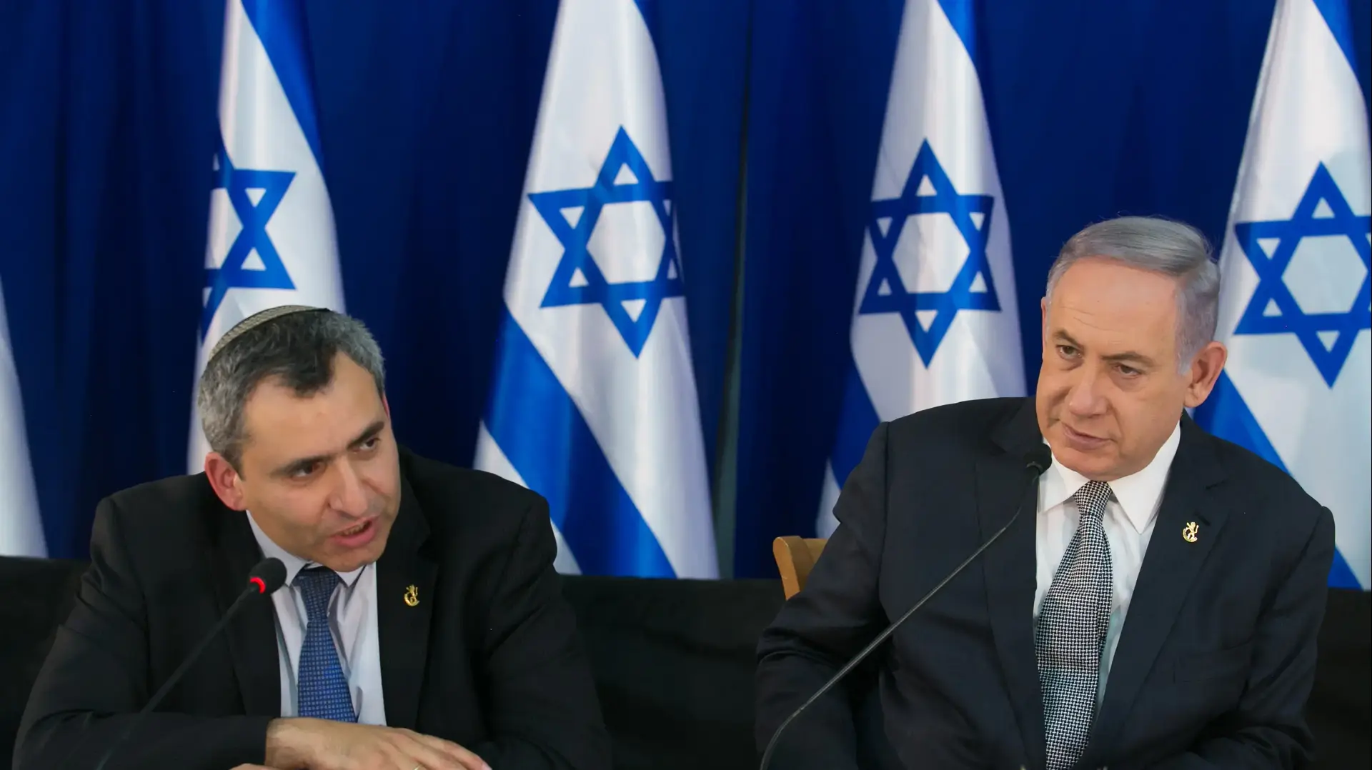 בנימין נתניהו וזאב אלקין בישיבת קבינט, 2 ביוני 2016