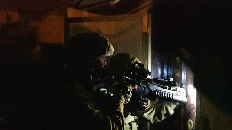 כוחות צה"ל פועלים בכפר טורה למיפוי ביתו של החשוד ברצח אסתר הורגן ביער ריחן. 25 בדצמבר 2020 כוחות צה"ל פועלים בכפר טורה למיפוי ביתו של החשוד ברצח אסתר הורגן ביער ריחן. 25 בדצמבר 2020