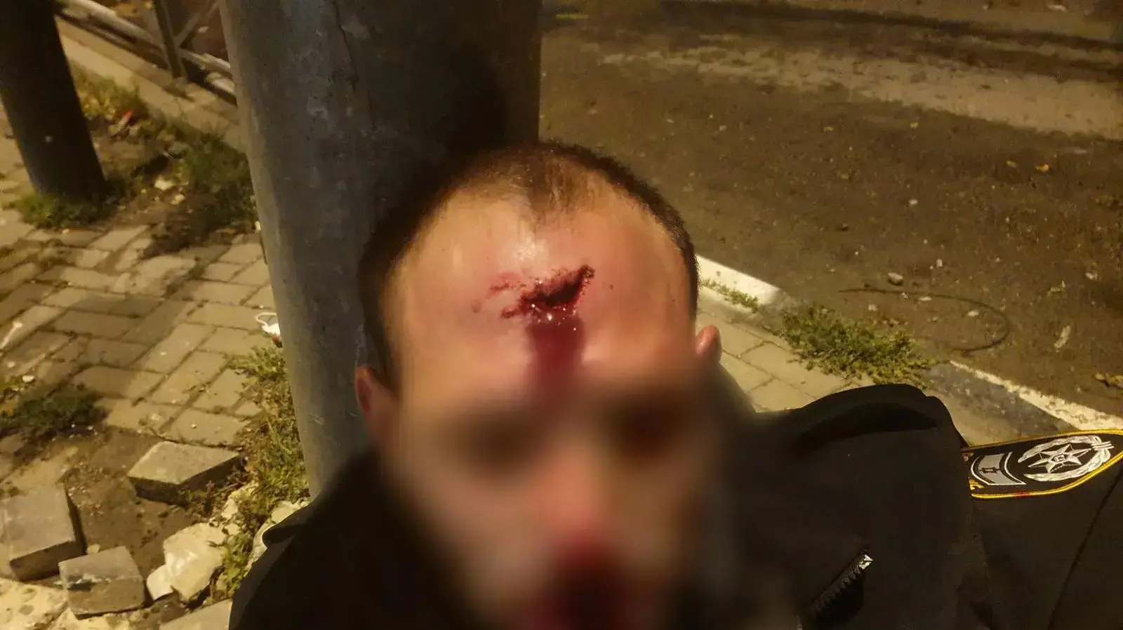 הפגנת מחאה בעקבות מותו של אהוביה סנדק במהלך מרדף משטרתי. צומת המטה הארצי של המשטרה, בירושלים. 26 בדצמבר 2020 הפגנת מחאה בעקבות מותו של אהוביה סנדק במהלך מרדף משטרתי. צומת המטה הארצי של המשטרה, בירושלים. 26 בדצמבר 2020