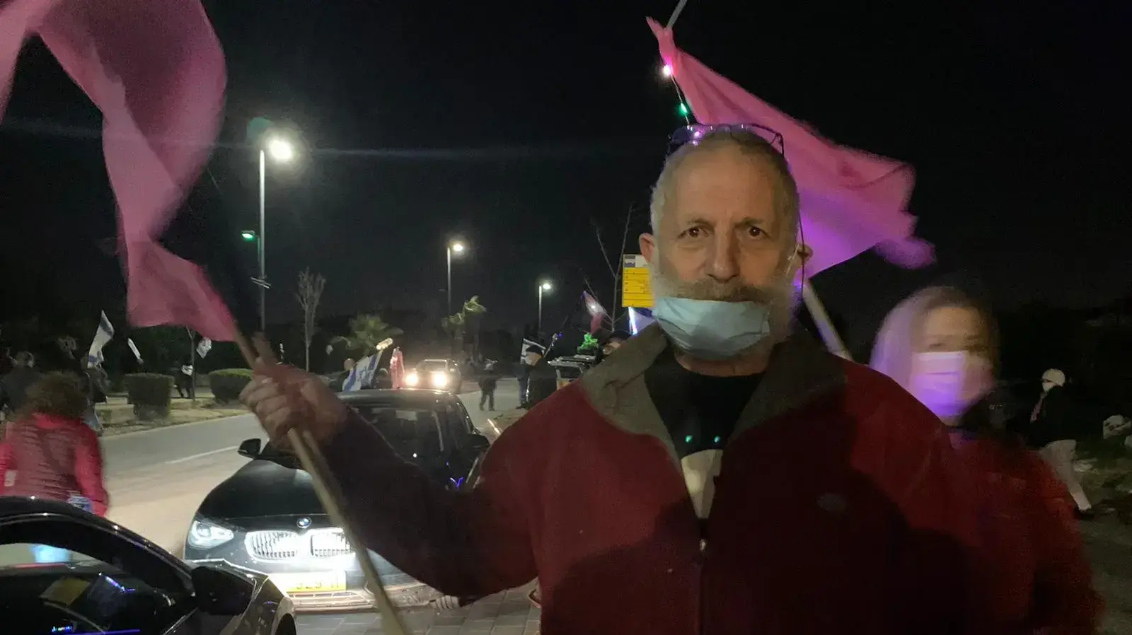 איתן דוידוביץ', מפגין מגבעת עדה איתן דוידוביץ', מפגין מגבעת עדה
