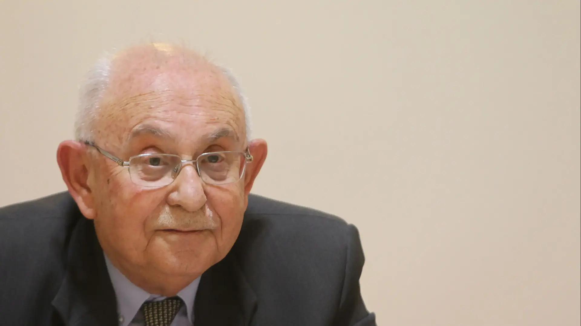שופט בית המשפט העליון בדימוס אליעזר גולדברג, 19 בפברואר 2013