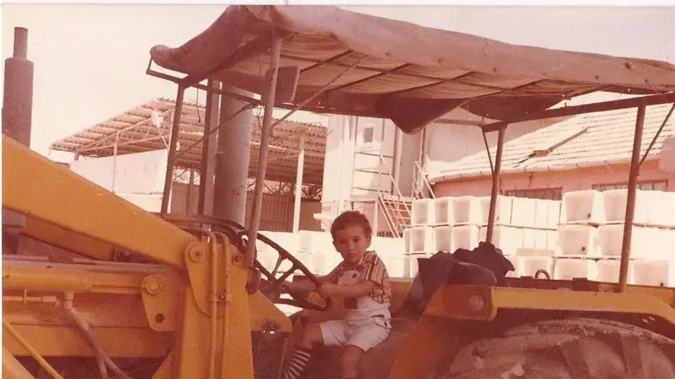 טרקטור בלפיד בשנת 1981 טרקטור בלפיד בשנת 1981