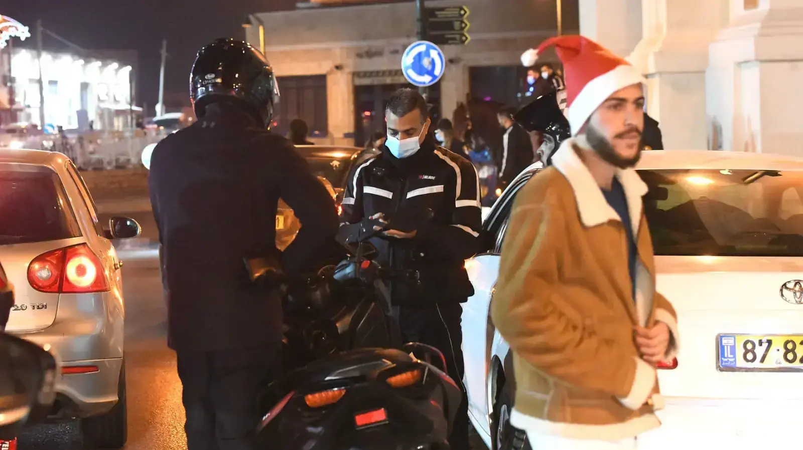אכיפת הגבלות הקורונה בחגיגות השנה החדשה בתל אביב, 1 בינואר 2021 אכיפת הגבלות הקורונה בחגיגות השנה החדשה בתל אביב, 1 בינואר 2021