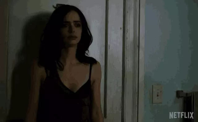 ג'סיקה גונס נאנחת ג'סיקה גונס נאנחת