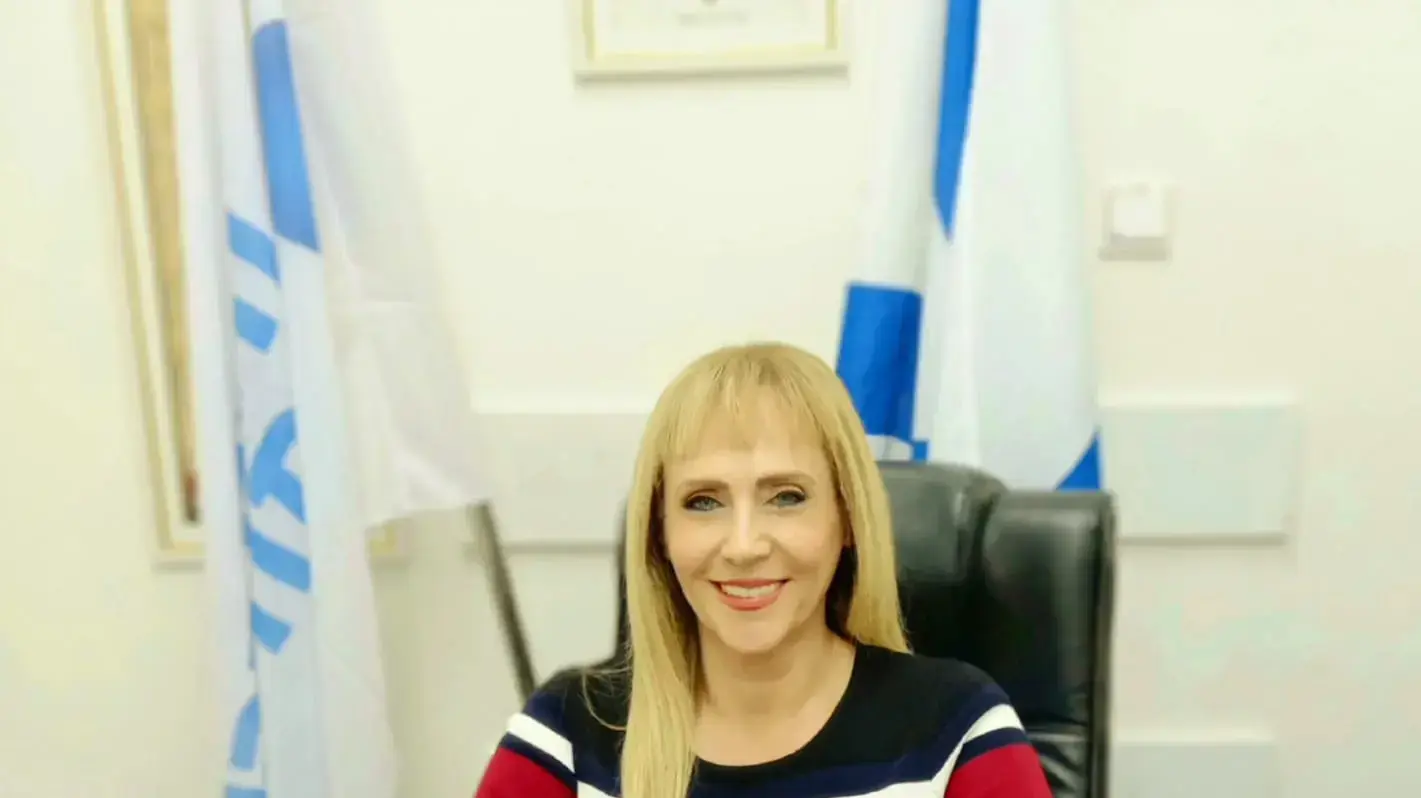 עדנה דוד, סגנית מזכ"לית הסתדרות המורים ויו"ר הסתדרות המורים סניף מחרב חיפה עדנה דוד, סגנית מזכ"לית הסתדרות המורים ויו"ר הסתדרות המורים סניף מחרב חיפה