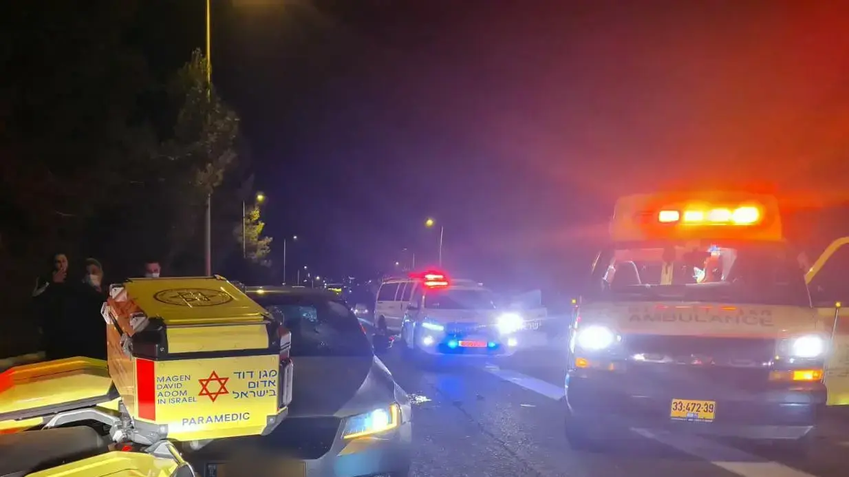 זירת תאונת דרכים בכביש 75 ליד מגדל העמק, בה נהרג נהג רכב שניסה להימלט רגלית משוטרים. 06 בינואר 2021