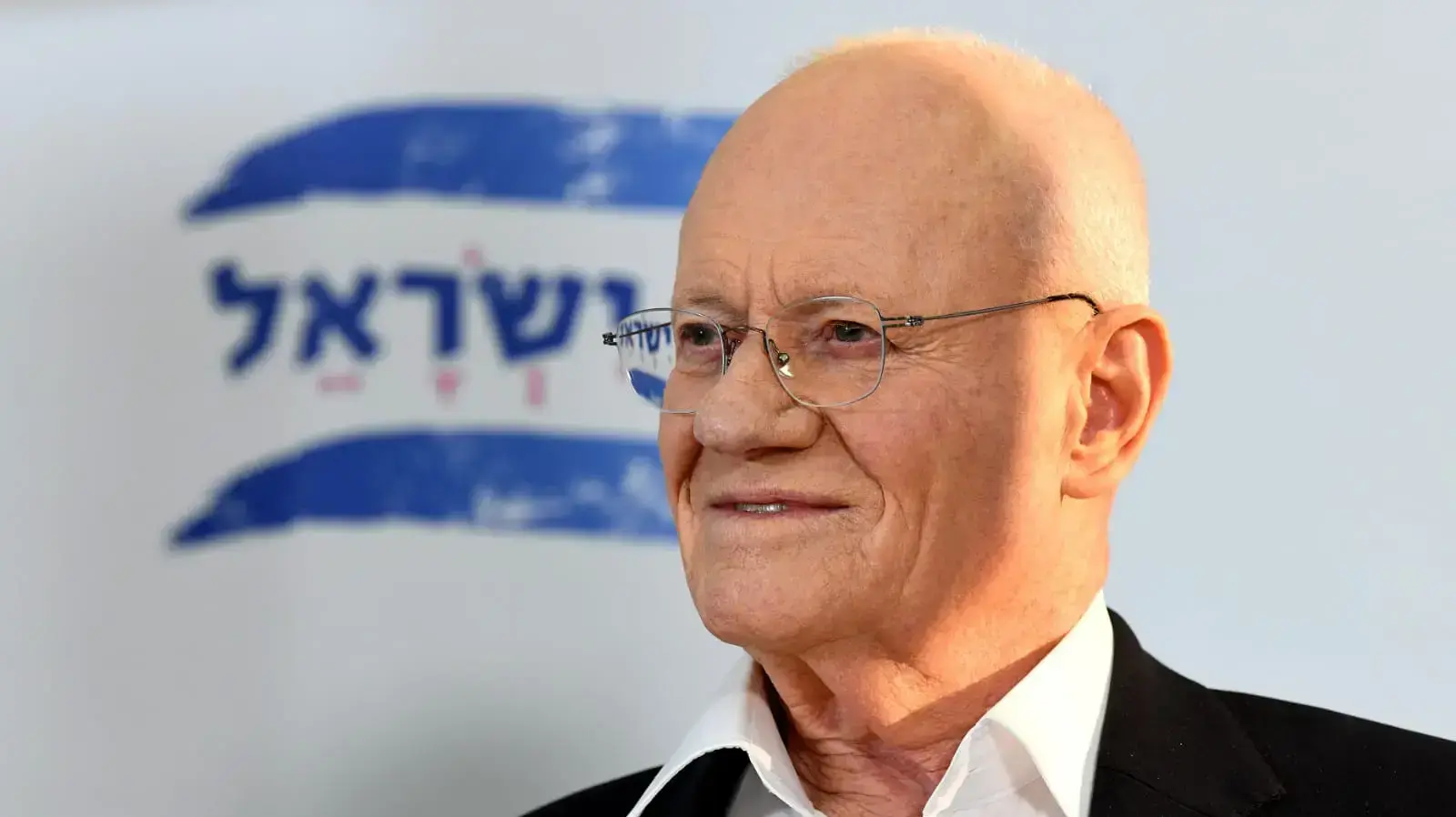 דני יותם לקראת הכזרתו על מפלגה חדשה. בית עיתונאים, ת"א 6 בינואר 2020 דני יותם לקראת הכזרתו על מפלגה חדשה. בית עיתונאים, ת"א 6 בינואר 2020