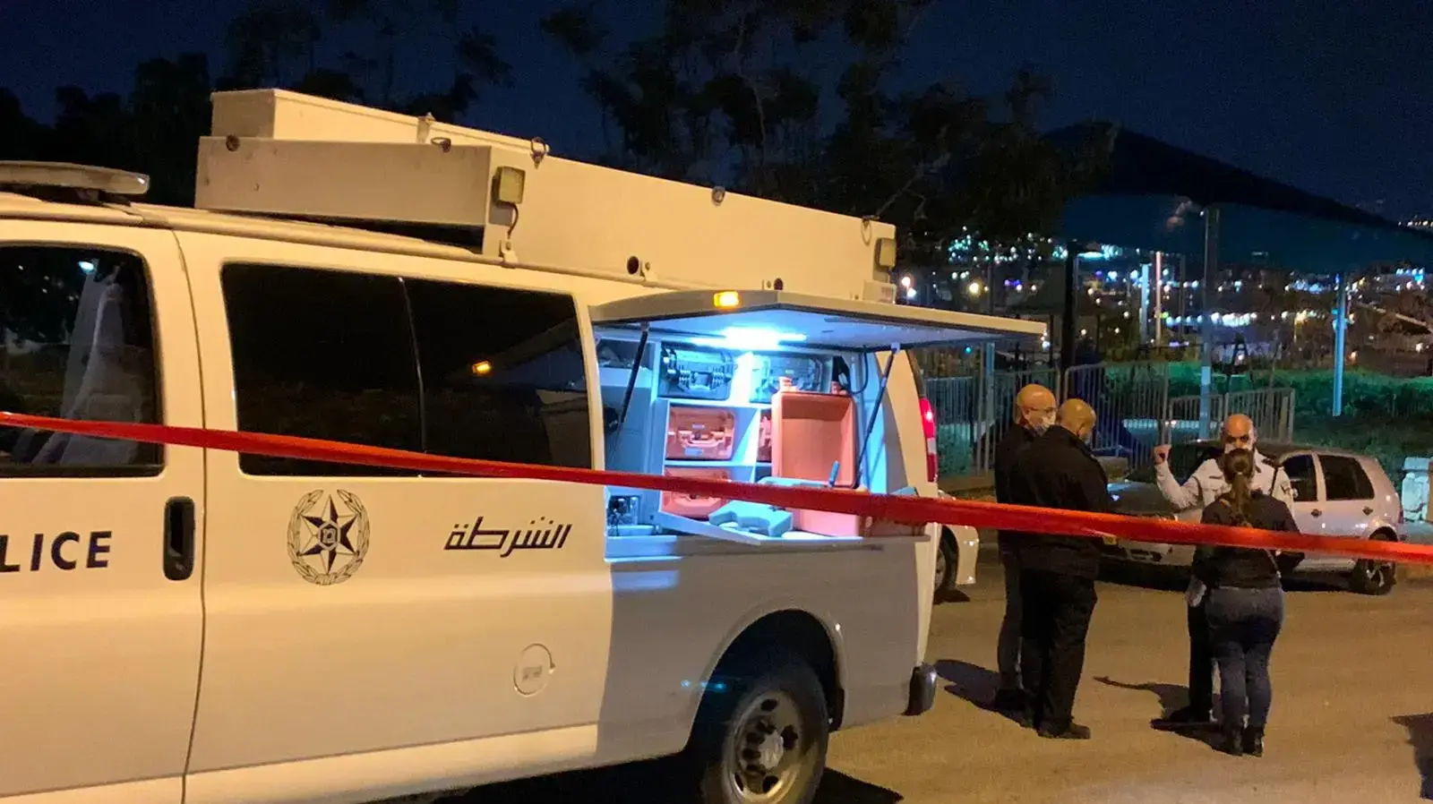 גבר כבן 30 נורה במהלך מרדף משטרתי ונפצע באורח אנוש. 8 בינואר 2020 גבר כבן 30 נורה במהלך מרדף משטרתי ונפצע באורח אנוש. 8 בינואר 2020