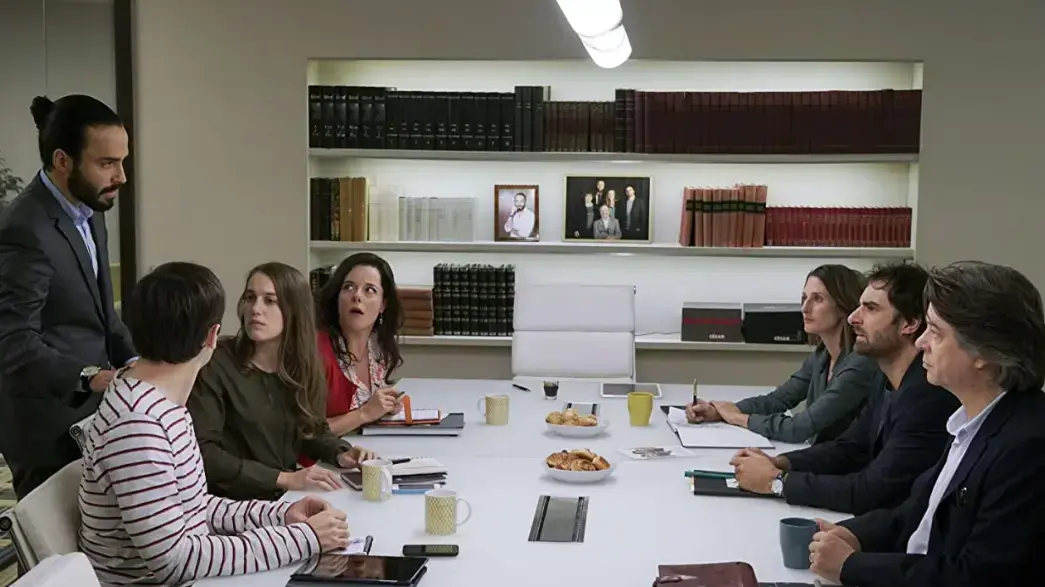 הסדרה הצרפתית "עשרה אחוז" הסדרה הצרפתית "עשרה אחוז"