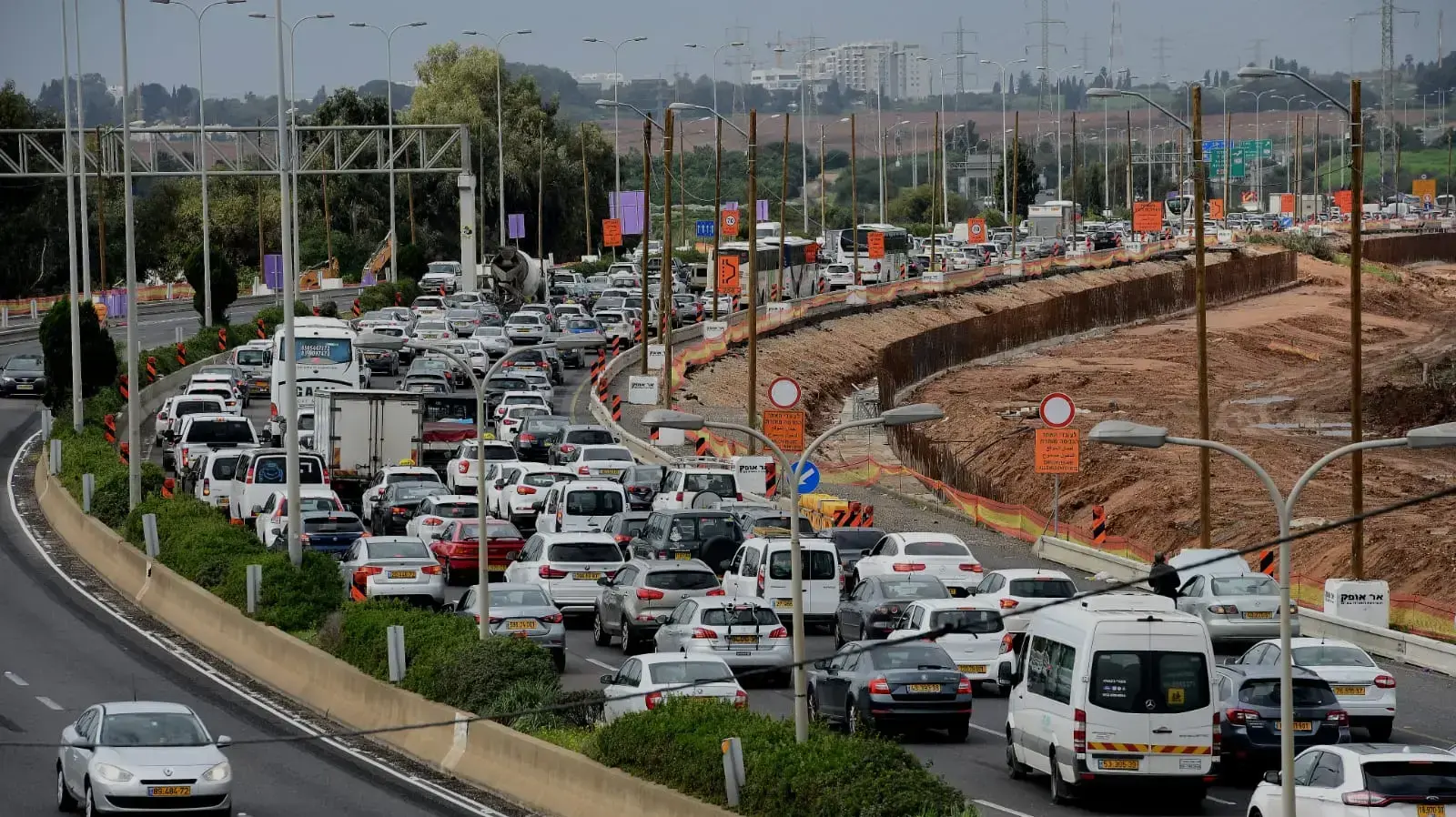 פקק תנועה במחלף התקווה עד מורשה, 15 בינואר 2020 פקק תנועה במחלף התקווה עד מורשה, 15 בינואר 2020