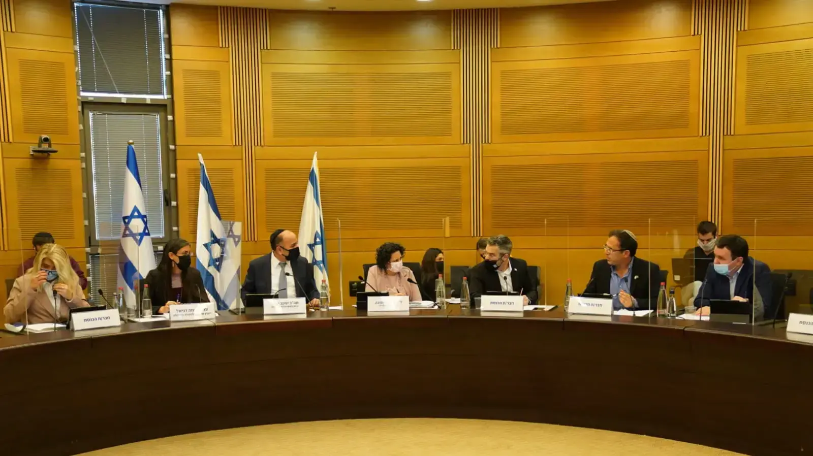 ועדת הכלכלה | הגבלות על הפעלת שדות תעופה וטיסות. כנסת, ירושלים 18 בינואר 2021 ועדת הכלכלה | הגבלות על הפעלת שדות תעופה וטיסות. כנסת, ירושלים 18 בינואר 2021