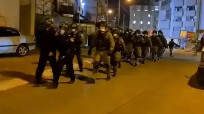 פשיטה משטרית על ישיבה בבני ברק 21 בינואר 2021 פשיטה משטרית על ישיבה בבני ברק 21 בינואר 2021