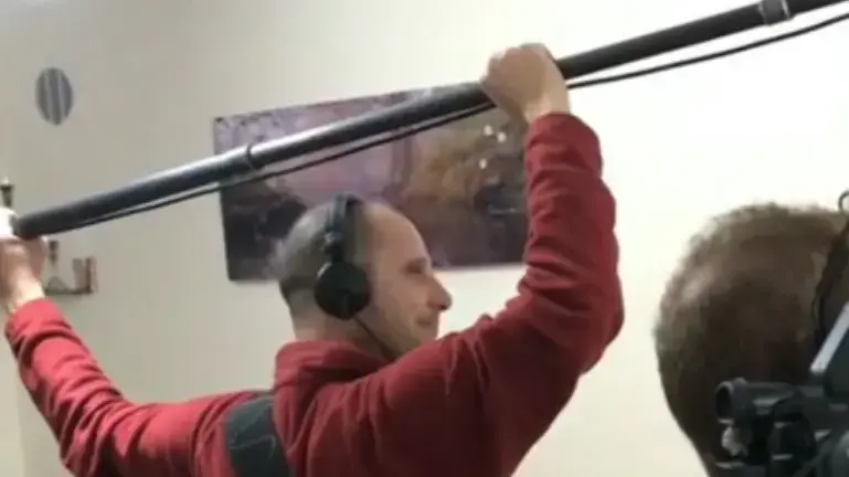 יאיר שרקי כתבה על חרדים יאיר שרקי כתבה על חרדים