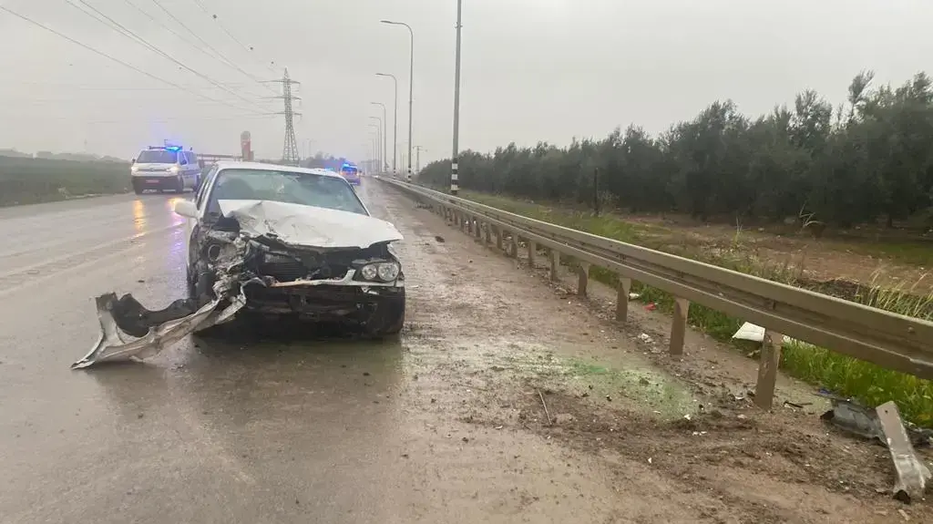 זירת תאונת דרכים בצומת יזרעאל סמוך לעפולה זירת תאונת דרכים בצומת יזרעאל סמוך לעפולה