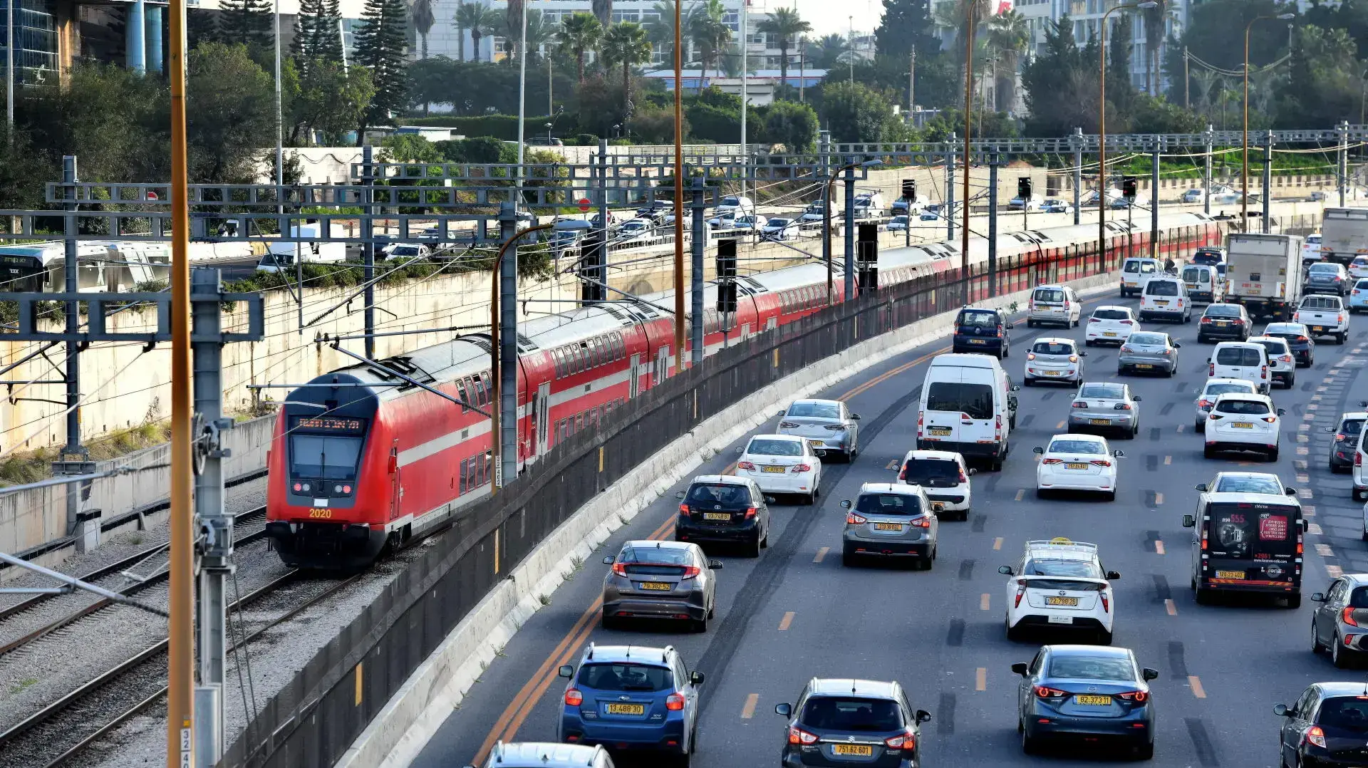 נתיבי איילון 31 בינואר 2021
נתיבי איילון 31 בינואר 2021