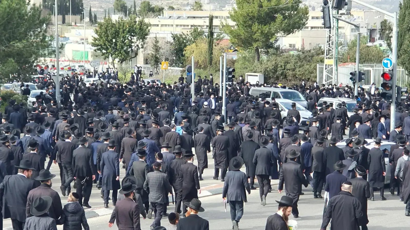 הלוויתו של הרב משולם דוד סולובייצ'יק. הר המנוחות, ירושלים 31 בינואר 2021 הלוויתו של הרב משולם דוד סולובייצ'יק. הר המנוחות, ירושלים 31 בינואר 2021