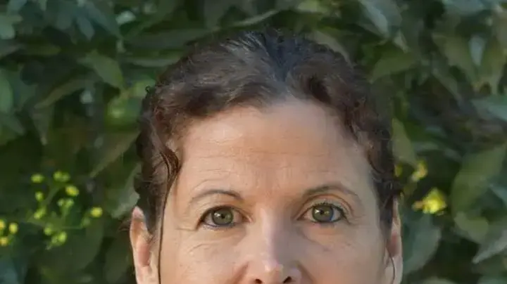 ד"ר אורית דרור, מנהלת המכון לחינוך בגיל הרך במכללת אורנים וחברת ועדת היגוי ב"אנו - חינוך מלידה"