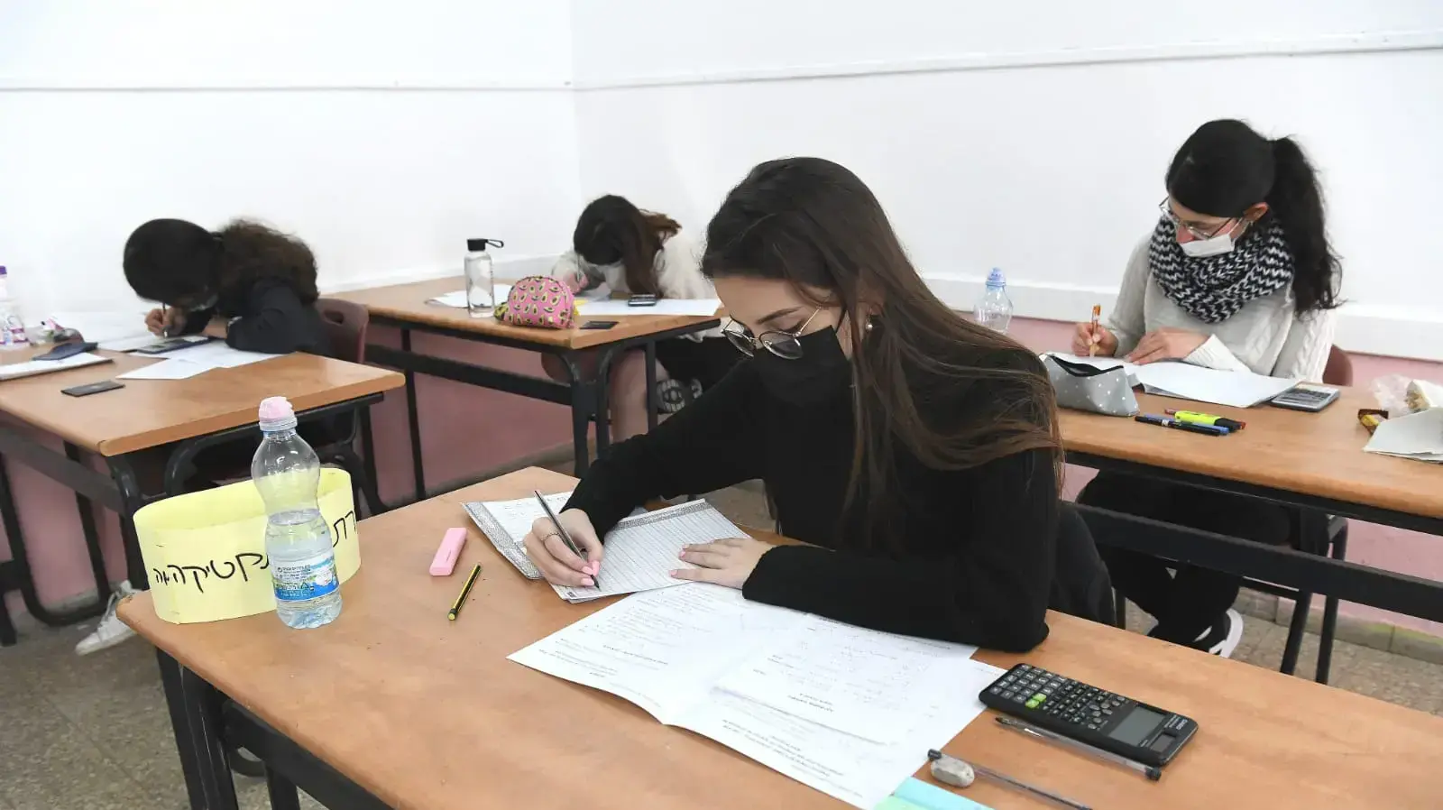 בגרות במתמטיקה תוך כדי סגר הקורונה, בי"ס אמנה כפר סבא, 1 בפברואר 2021