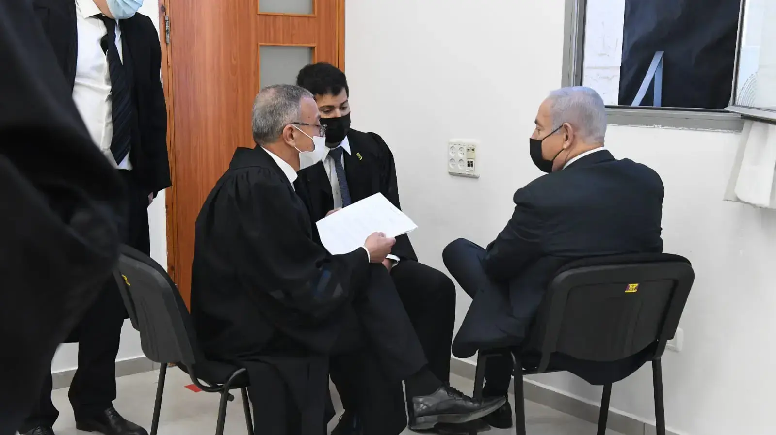 רה"מ נתניהו, בפתח דיון במשפטו בבית המשפט המחוזי, ירושלים 8 בפברואר 2021 רה"מ נתניהו, בפתח דיון במשפטו בבית המשפט המחוזי, ירושלים 8 בפברואר 2021