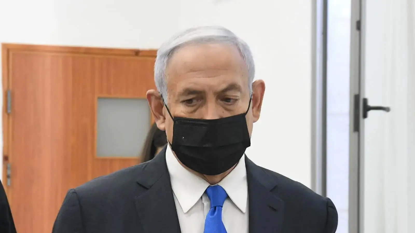 רה"מ נתניהו, בפתח דיון במשפטו בבית המשפט המחוזי, ירושלים 8 בפברואר 2021 רה"מ נתניהו, בפתח דיון במשפטו בבית המשפט המחוזי, ירושלים 8 בפברואר 2021