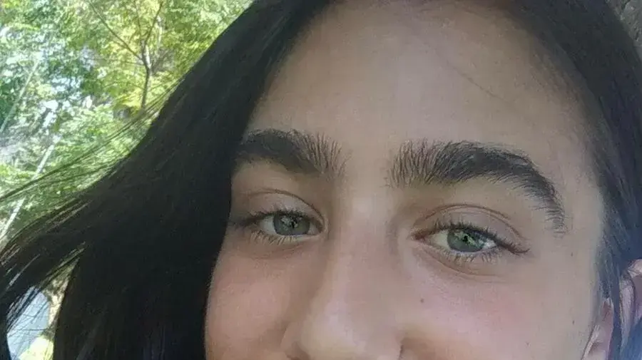 הילה חזות תלמידת כיתה ט בבי"ס רנה קסין בירושלים הילה חזות תלמידת כיתה ט בבי"ס רנה קסין בירושלים
