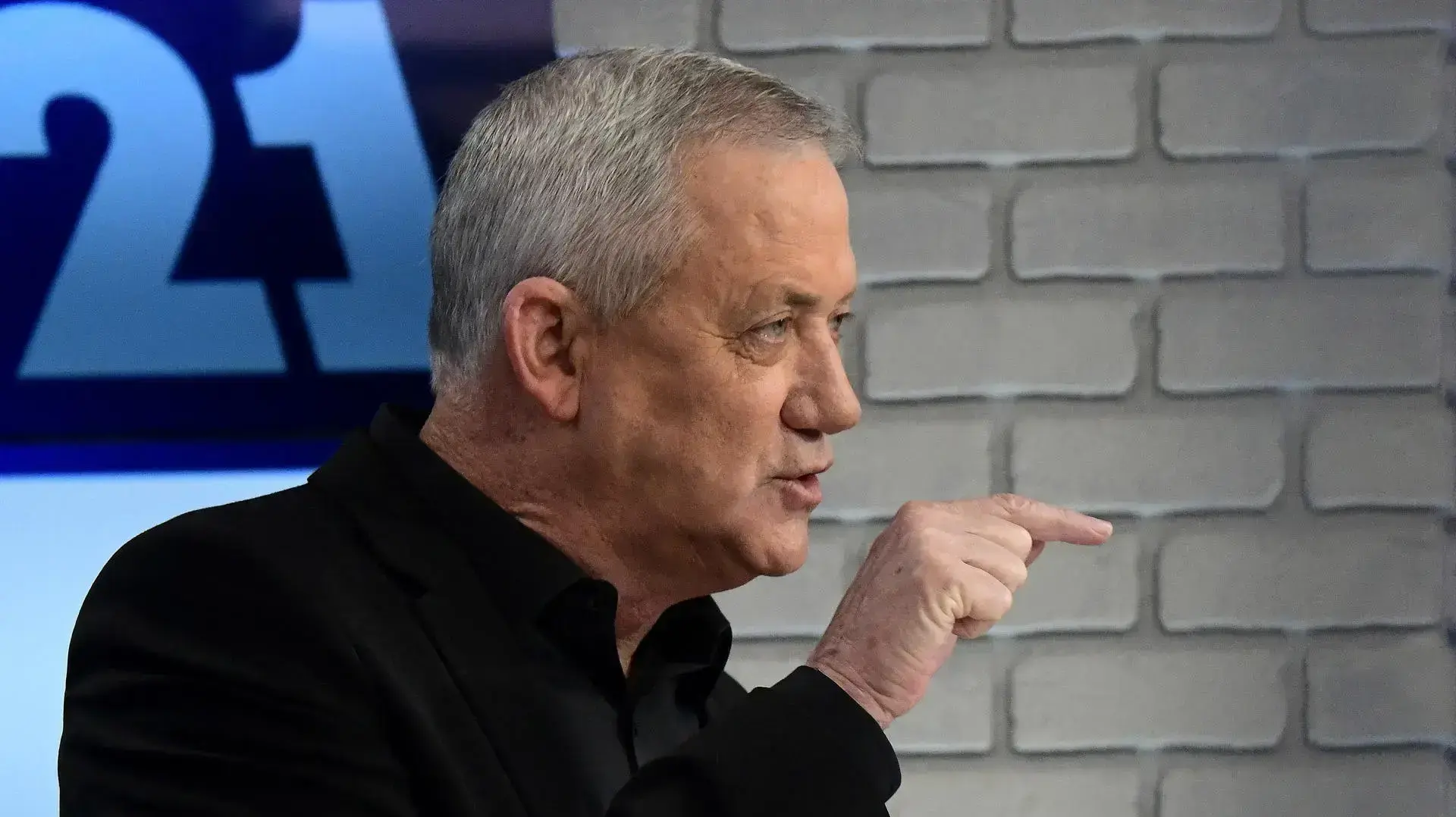 בני גנץ באולפן וואלה! NEWS בני גנץ באולפן וואלה! NEWS