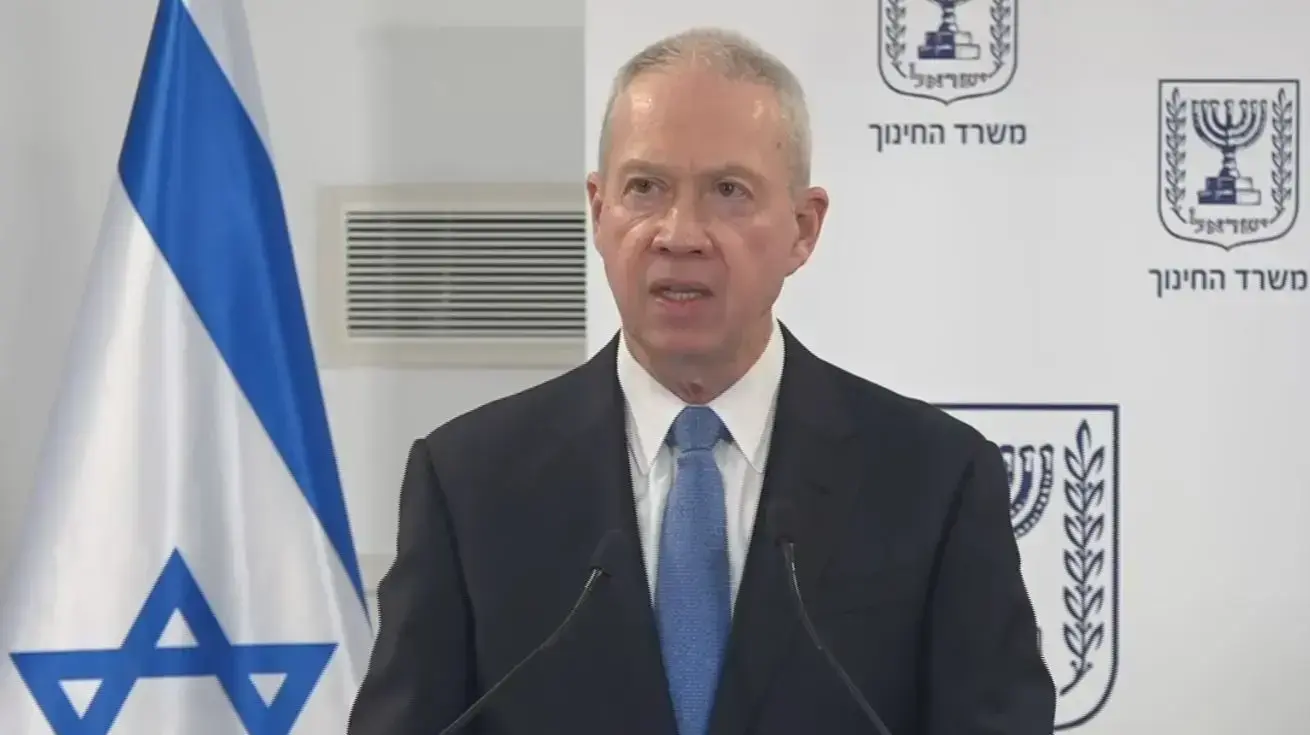 שר החינוך, יואב גלנט במהלך הצהרה לתקשורת 28 בפברואר 2021 שר החינוך, יואב גלנט במהלך הצהרה לתקשורת 28 בפברואר 2021