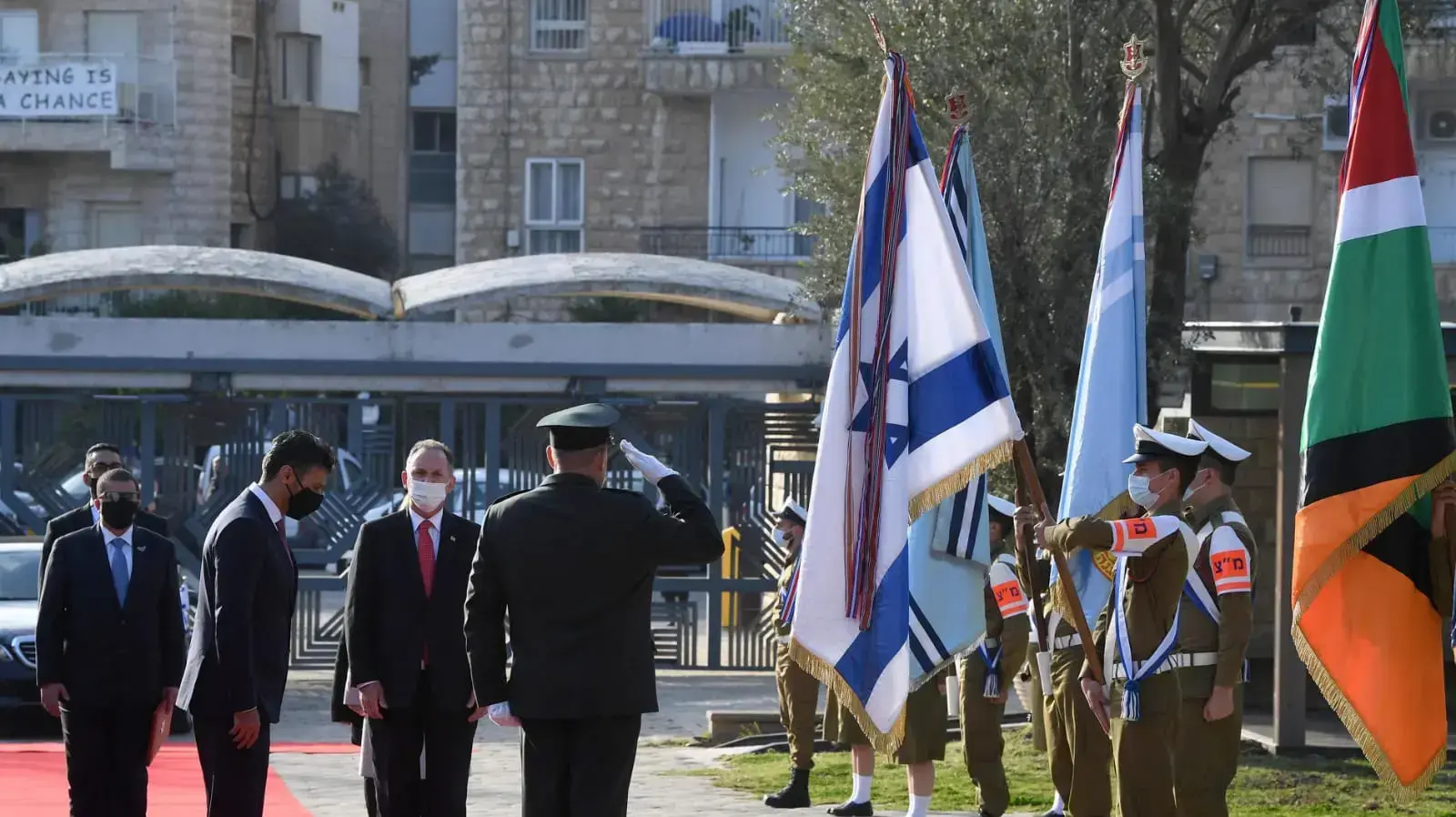 השגריר הראשון של איחוד האמירויות בישראל, מוחמד מחמוד פאתח עלי אל חאג'ה הגיש את כתב המינוי לנשיא המדינה ריבלין