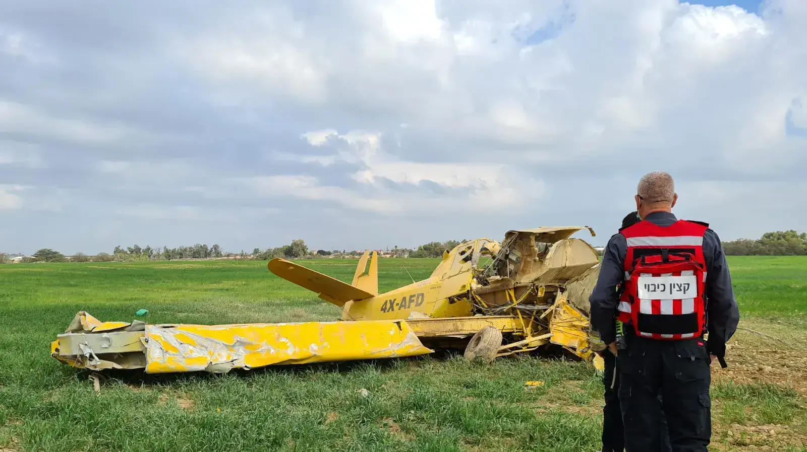מטוס הריסוס שהתרסק בשטח פתוח ליד מושב גילת בצפון הנגב. 3 במרץ 2021
מטוס הריסוס שהתרסק בשטח פתוח ליד מושב גילת בצפון הנגב. 3 במרץ 2021