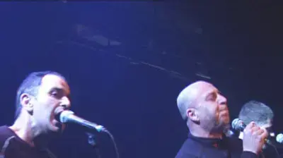 פונץ בהופעה עם רמי פורטיס
