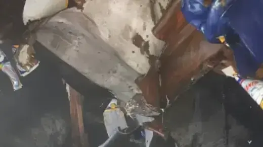 הנזק שנגרם לספינה שהותקפה לדברי האיראנים הנזק שנגרם לספינה שהותקפה לדברי האיראנים
