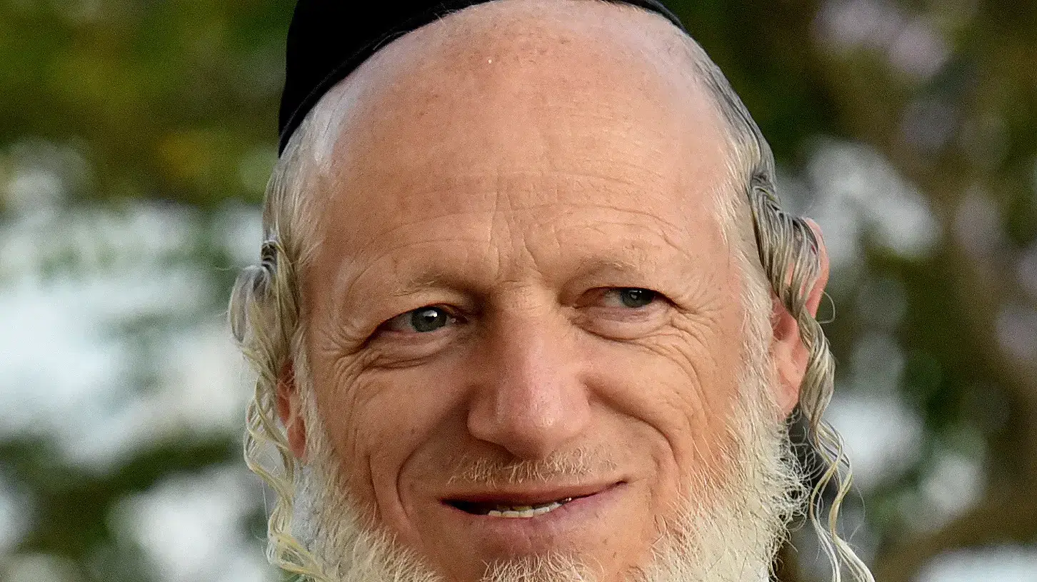 יו״ר זק״א, משי זהב יו״ר זק״א, משי זהב