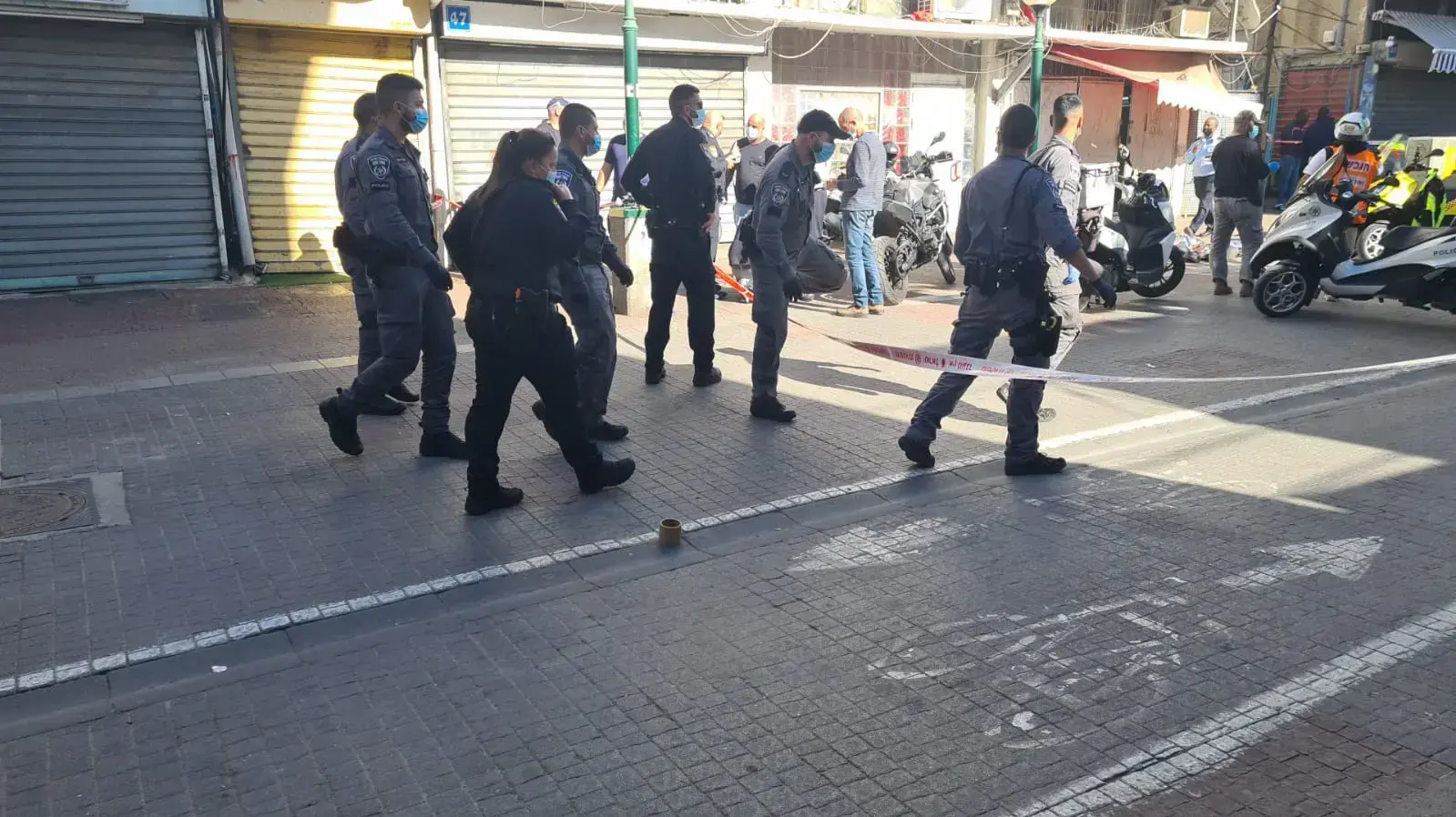 זירת החשד לרצח בדרום ת"א 17 במרץ 2021 זירת החשד לרצח בדרום ת"א 17 במרץ 2021