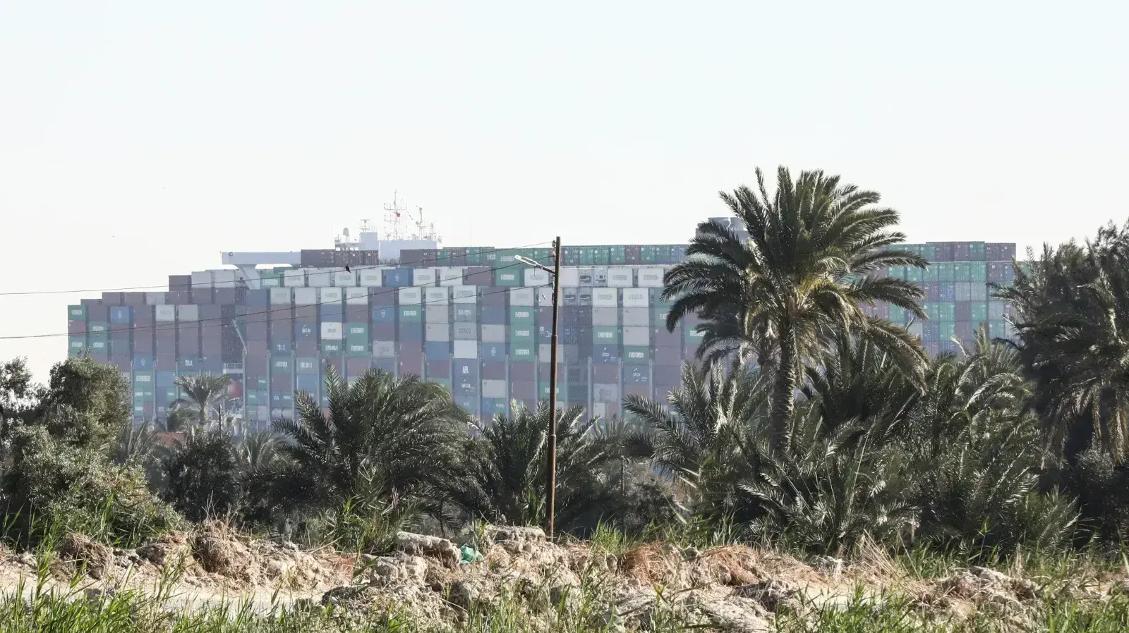 הספינה התקועה בתעלת סואץ, 29 במרץ 2021 הספינה התקועה בתעלת סואץ, 29 במרץ 2021