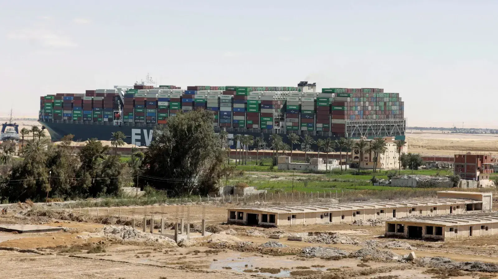 הספינה התקועה בתעלת סואץ, 29 במרץ 2021 הספינה התקועה בתעלת סואץ, 29 במרץ 2021