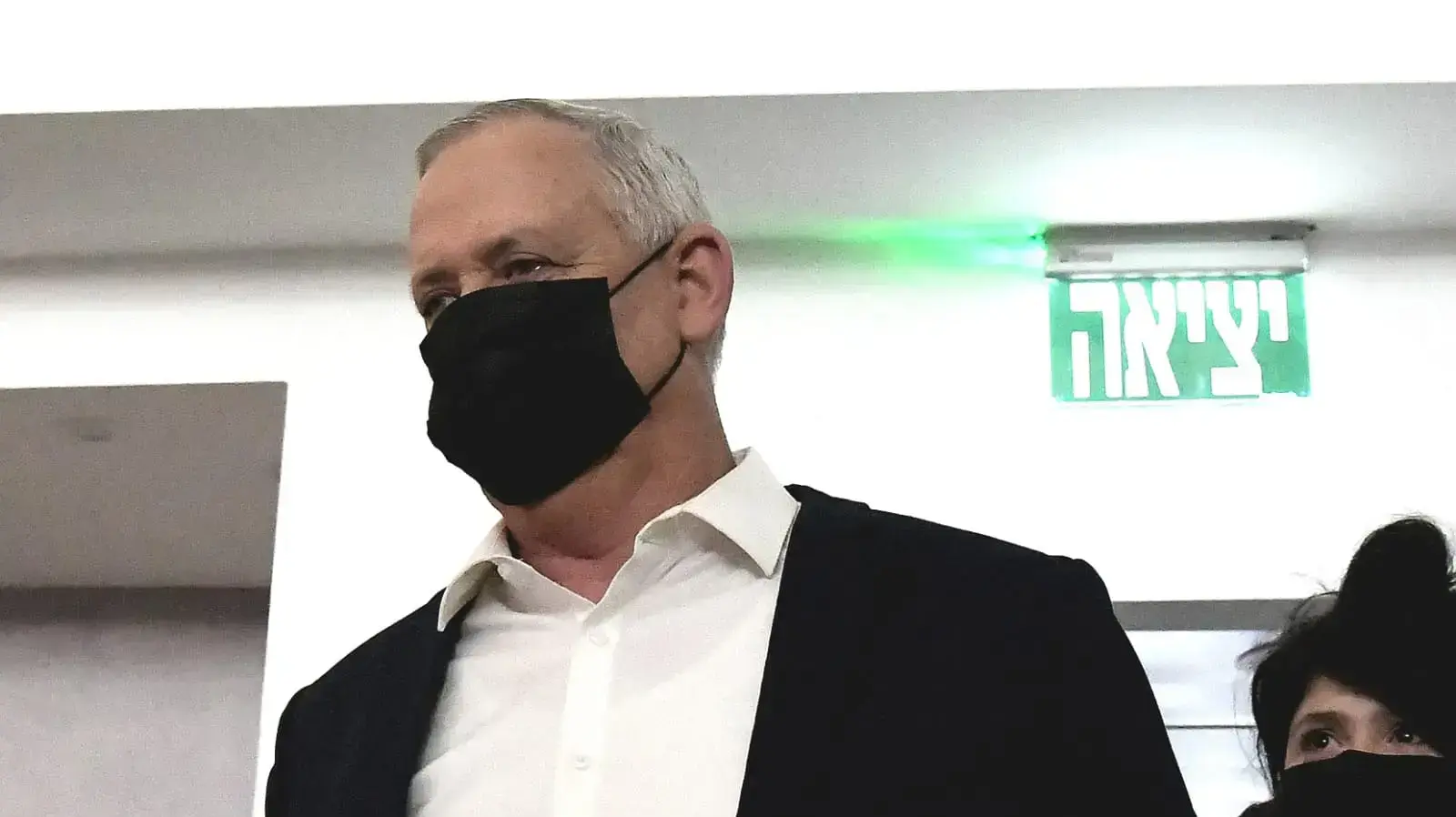 יו"ר כחול לבן, במהלך הצהרה לתקשורת בכפר המכבייה, ר"ג 31 במרץ 2021 יו"ר כחול לבן, במהלך הצהרה לתקשורת בכפר המכבייה, ר"ג 31 במרץ 2021