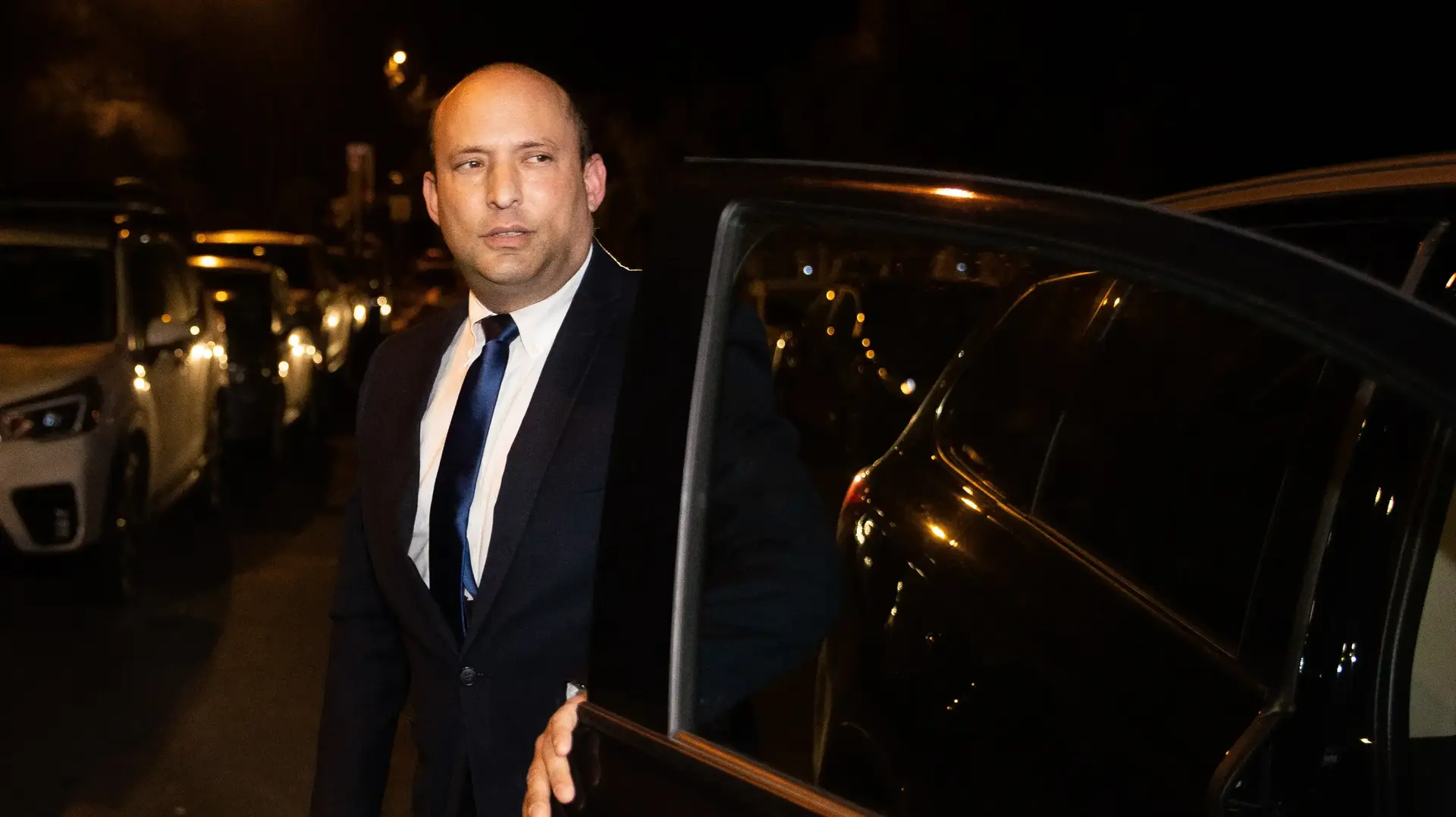 בנט עם הגעתו למעון רה"מ 8 באפריל 2021 בנט עם הגעתו למעון רה"מ 8 באפריל 2021