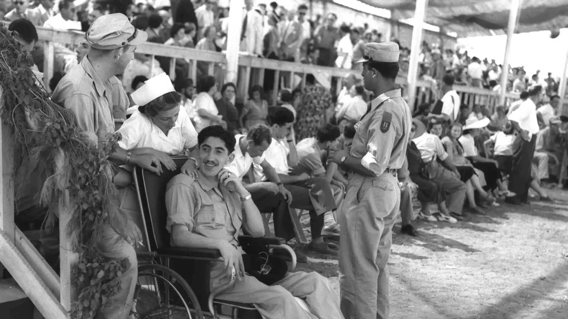 טקס חלוקת אותות הגבורה, 1949 טקס חלוקת אותות הגבורה, 1949