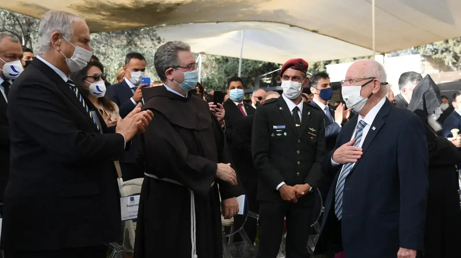 נשיא המדינה ראובן ריבלין אירח את קבלת הפנים המסורתית לנציגי הסגל הדיפלומטי והקונסולרי המוצבים בארץ. 15 באפריל 2021 נשיא המדינה ראובן ריבלין אירח את קבלת הפנים המסורתית לנציגי הסגל הדיפלומטי והקונסולרי המוצבים בארץ. 15 באפריל 2021