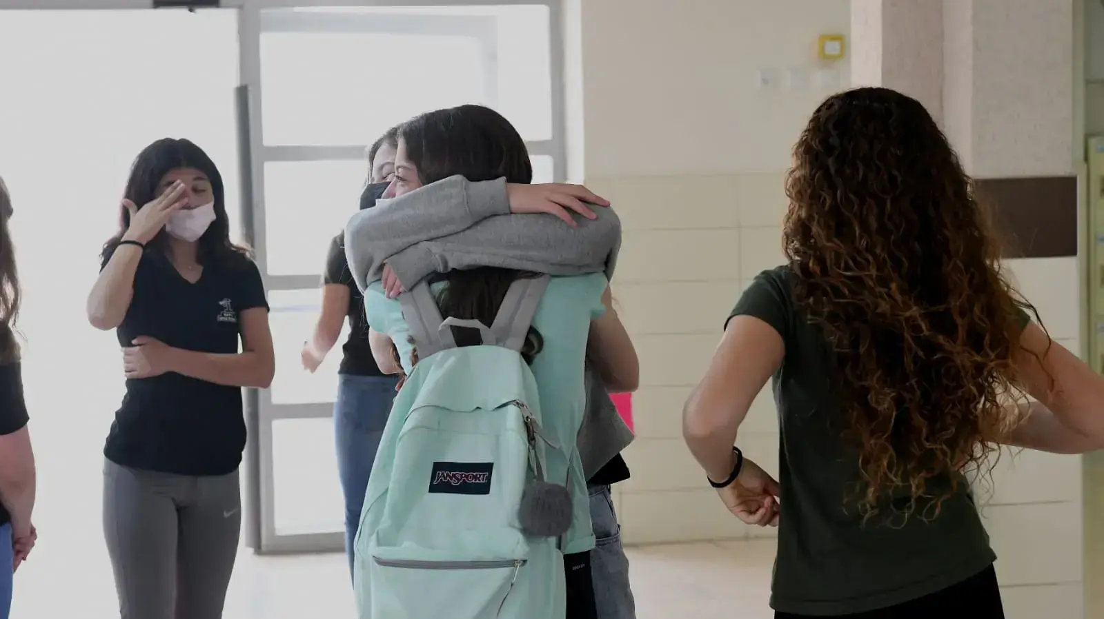 חזרה ללימודים ללא מתווה הקפסולות, בי"ס "אחד העם", פתח תקווה, 18 באפריל 2021 חזרה ללימודים ללא מתווה הקפסולות, בי"ס "אחד העם", פתח תקווה, 18 באפריל 2021